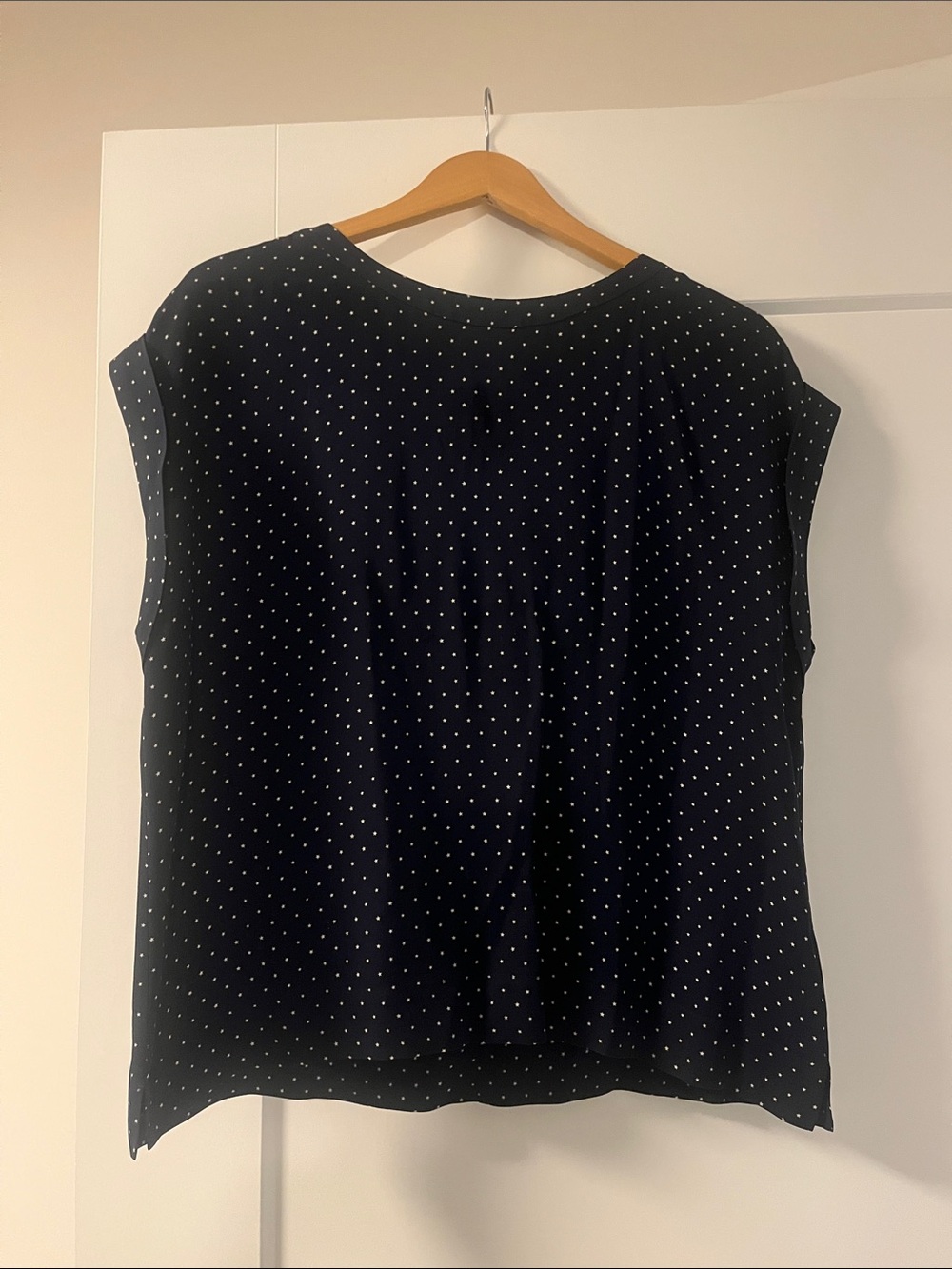Theory Silk Women’s Navy Blouse w Star Print